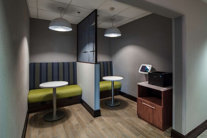 Hampton Inn & Suites Chicago / Lincolnshire
