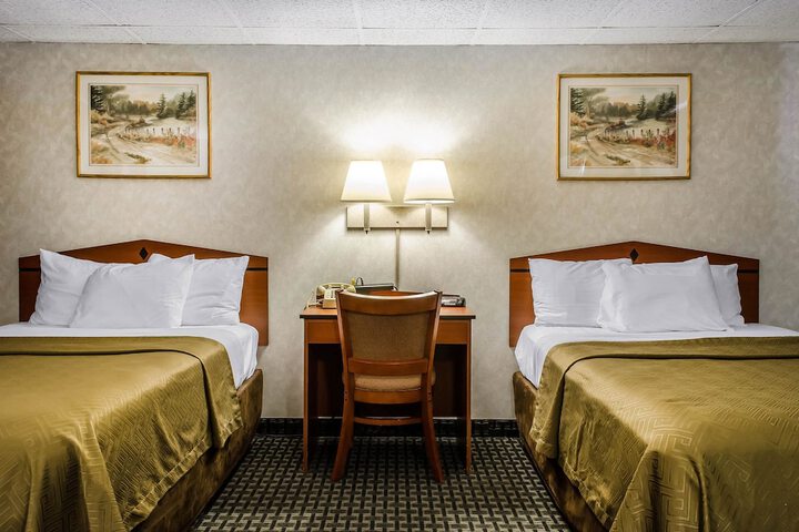 Room 15 of 27