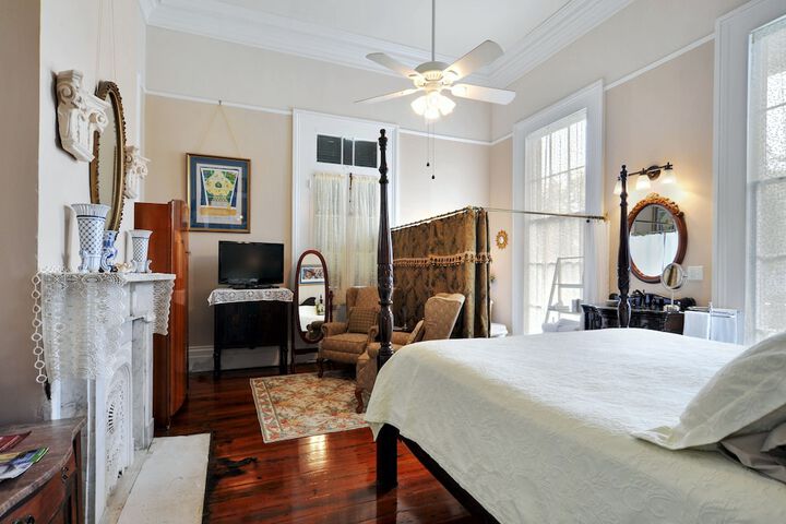 Room 14 of 47