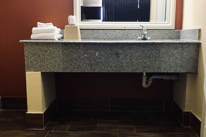 Executive Inn
