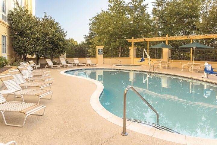 Pool 9 of 44