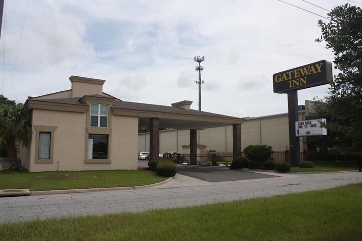 Hotel 4 of 31