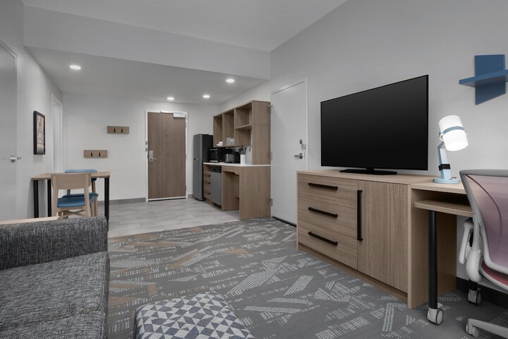 Home2 Suites by Hilton Syracuse Liverpool Airport Area