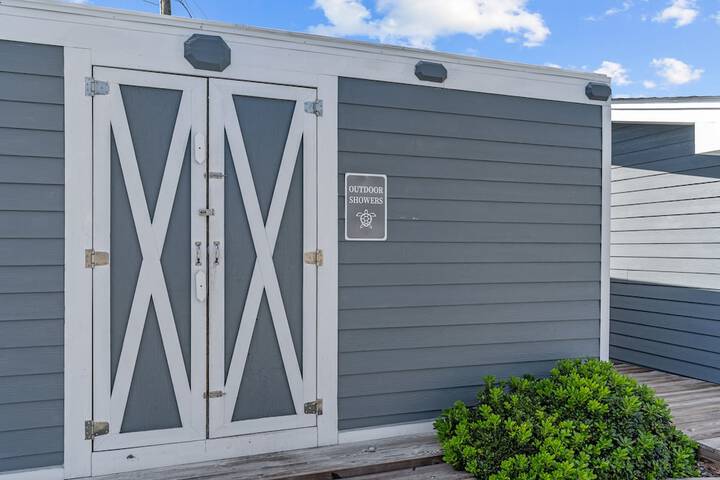 Loggerhead Inn & Suites
