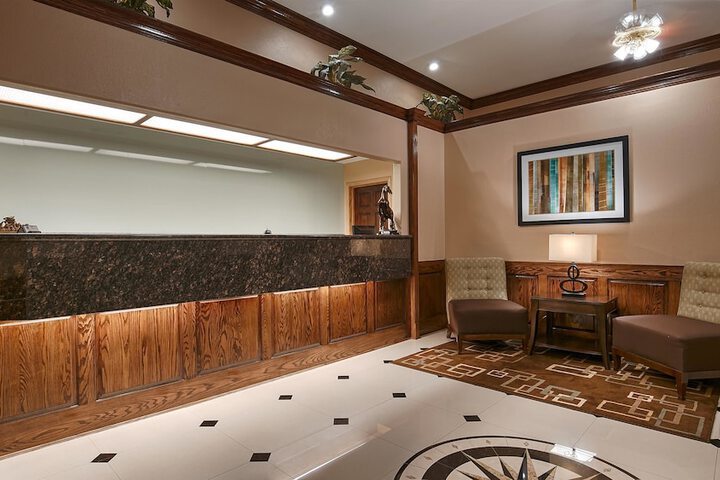 Hotel Interior 7 of 26