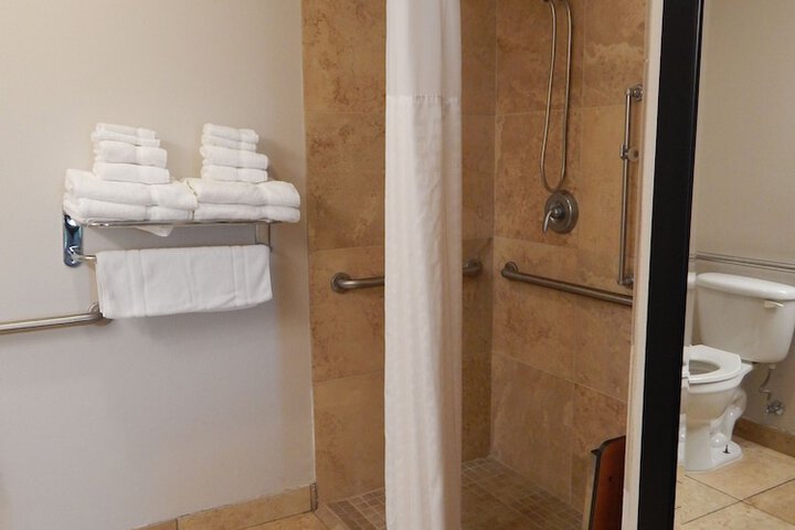 Room 32 of 55
