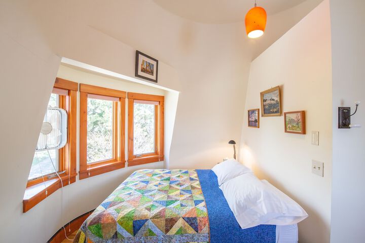 Wisehart Springs Inn