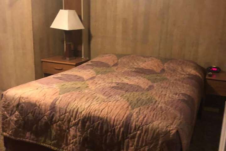 Room 3 of 19