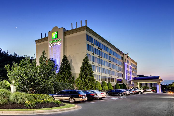 Hotel 6 of 43