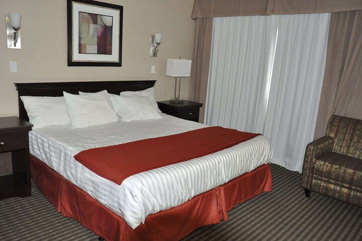 Room 18 of 32