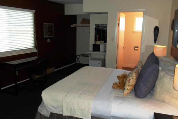 Room 30 of 70
