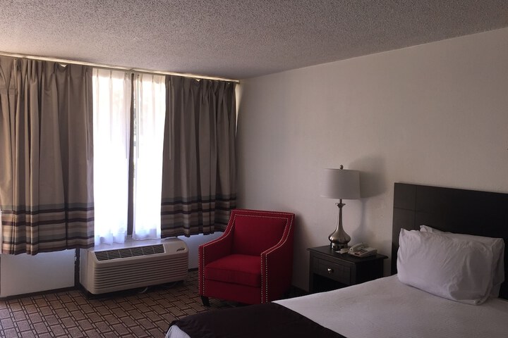 Room 44 of 78