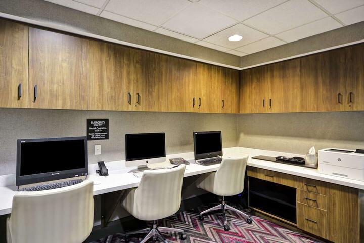Business Center 43 of 43