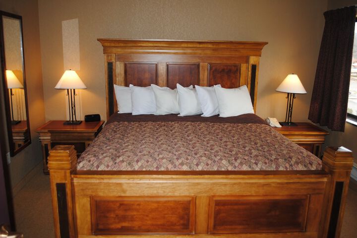 Room 15 of 34