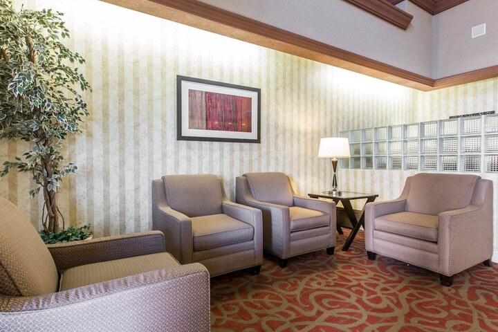 Hotel Interior 7 of 26