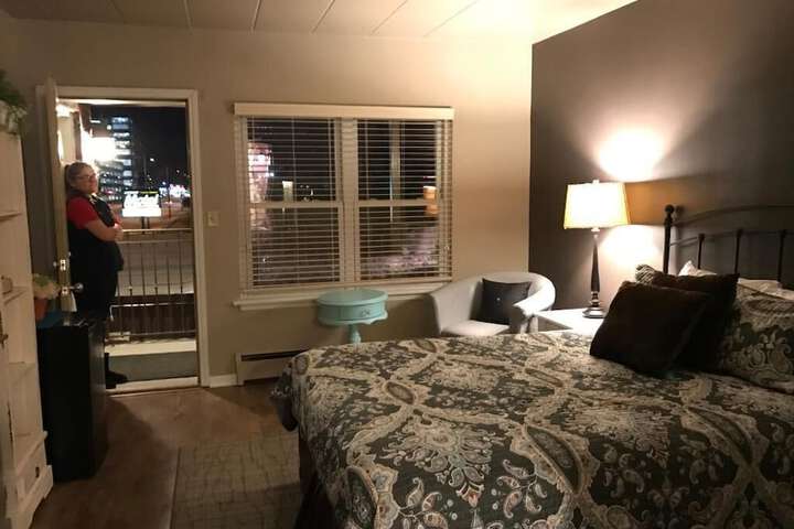 Room 39 of 53