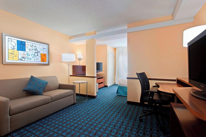 Room 18 of 26