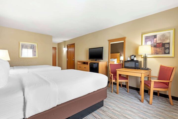 Room 12 of 31