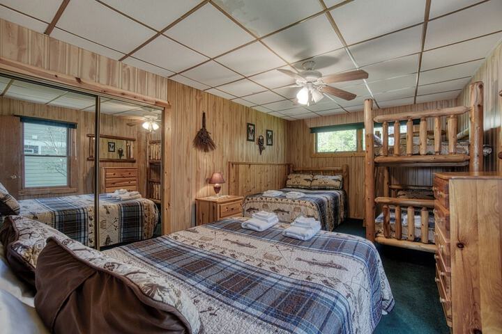 Room 48 of 100