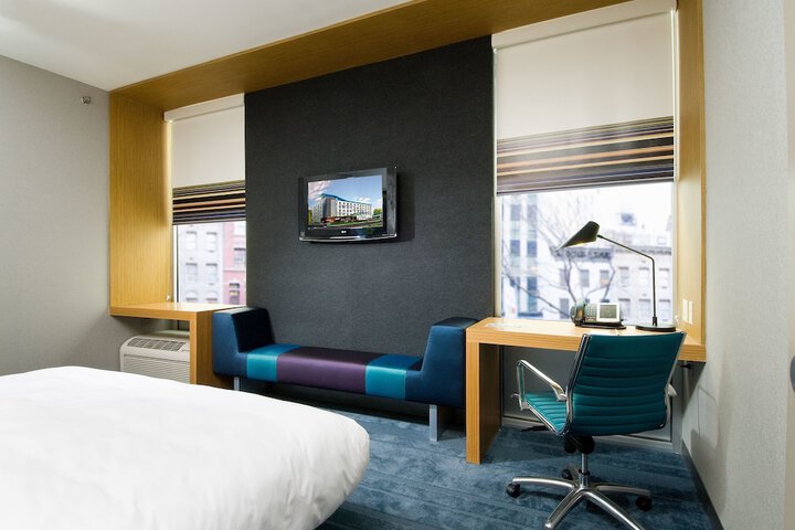 Room 19 of 50