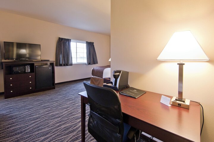 Cobblestone Inn & Suites - Boone