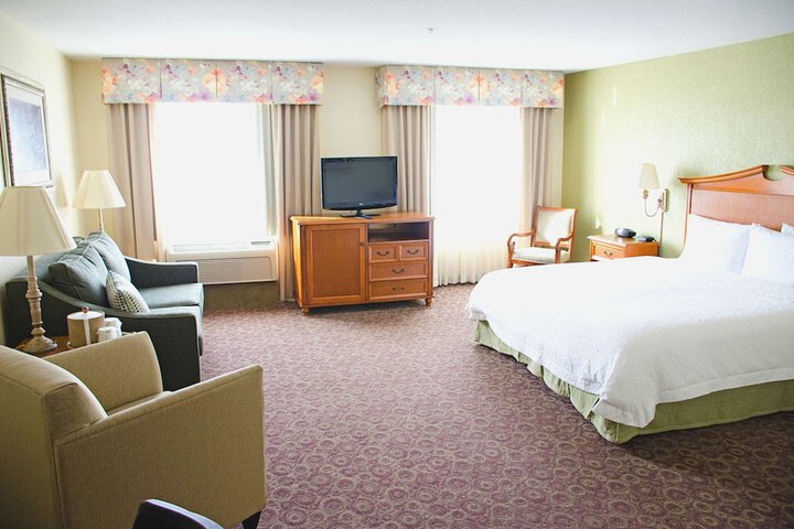 Room 35 of 81