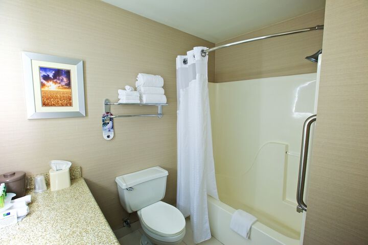 Room 46 of 73