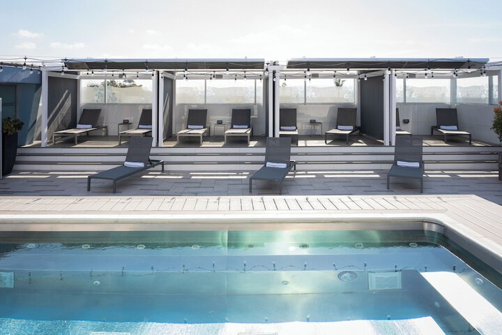 Shade Hotel