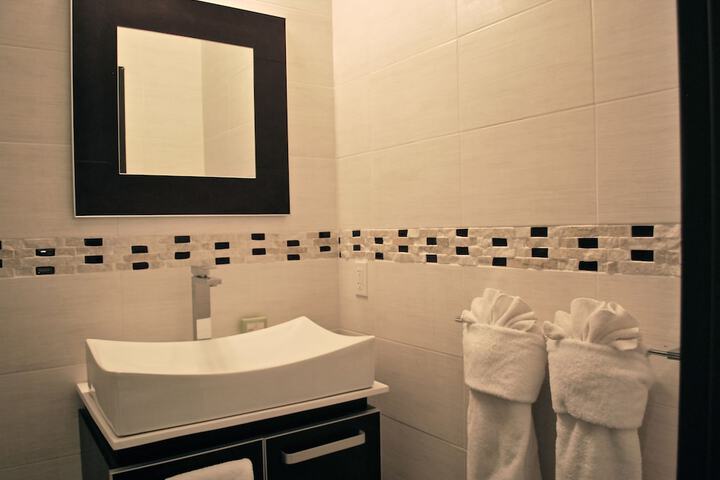 Room 34 of 71