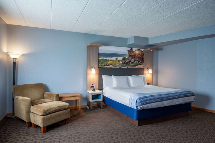 Room 20 of 34