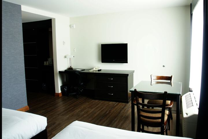 Room 22 of 51