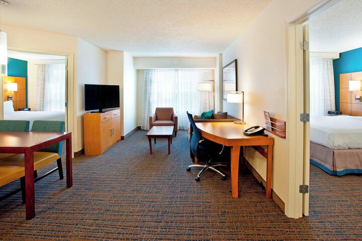 Room 18 of 32