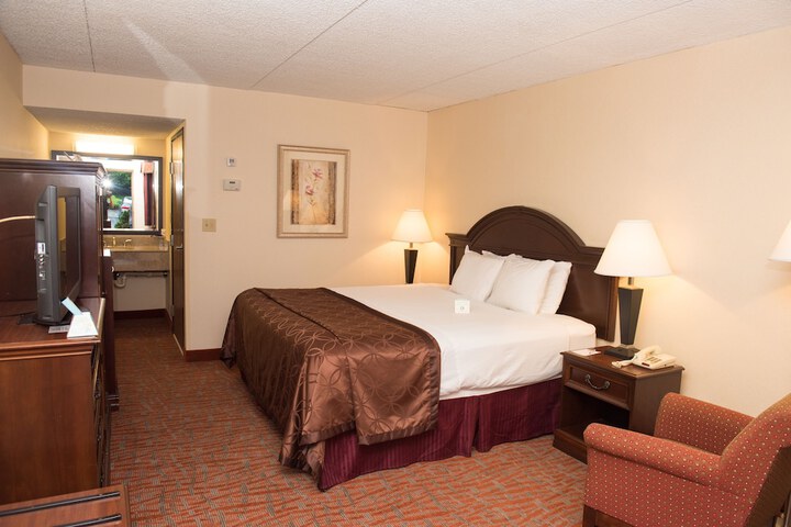Room 5 of 22