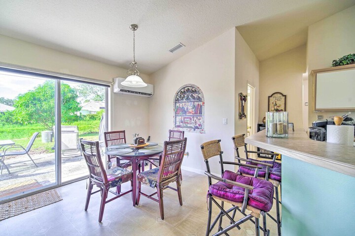 banzai Palm Bay Home Near Parks & Beaches!