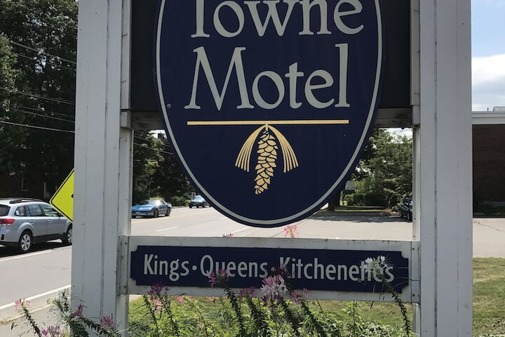 The Towne Motel