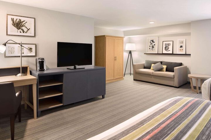 Room 19 of 26