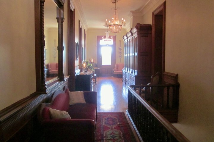 Ballroom/Hall 63 of 74