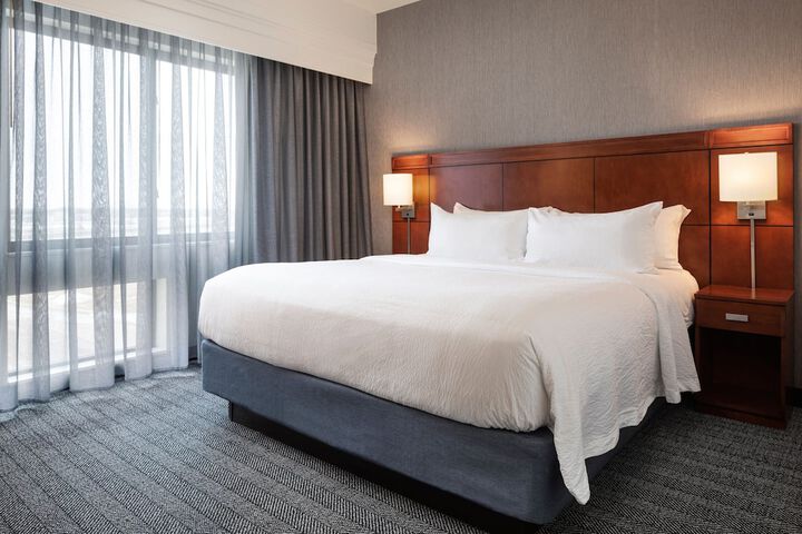 Room 50 of 106
