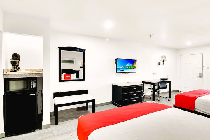 Room 36 of 48