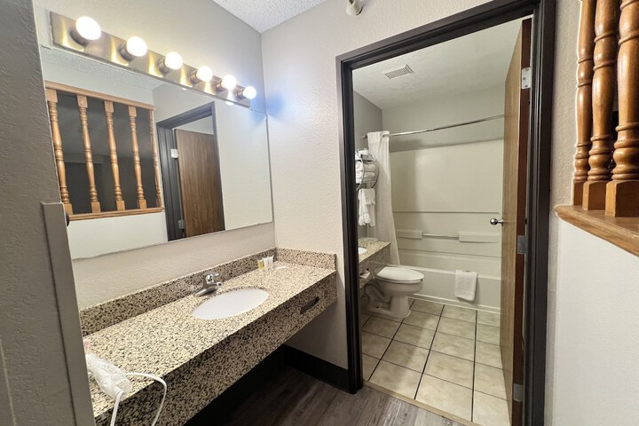 Antelope Inn and Suites
