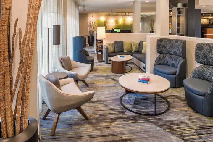 Courtyard by Marriott Seattle Southcenter