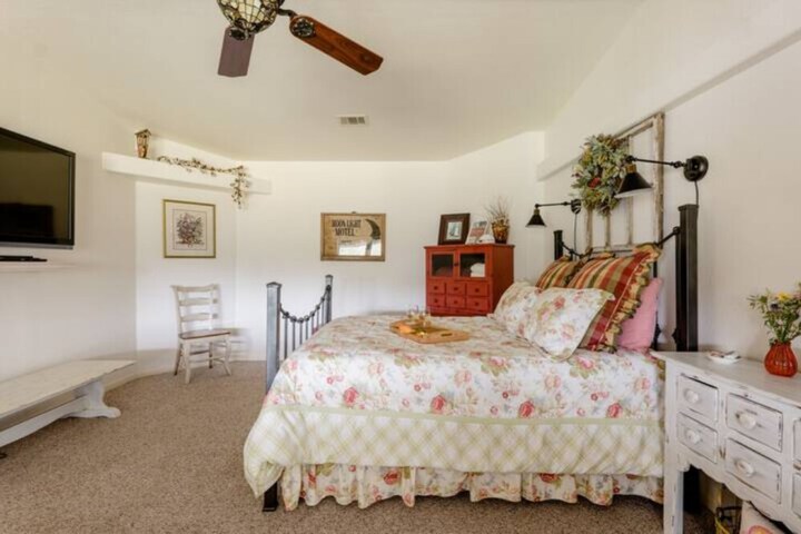 Room 47 of 107