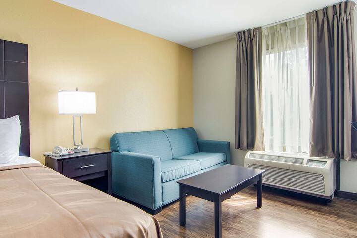 Room 29 of 39