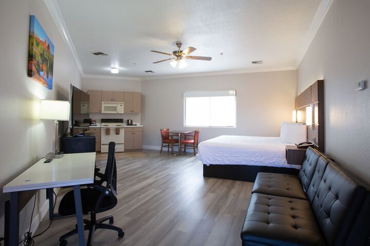 Room 43 of 50