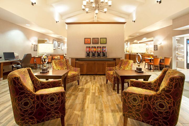 Hampton Inn & Suites El Paso-Airport