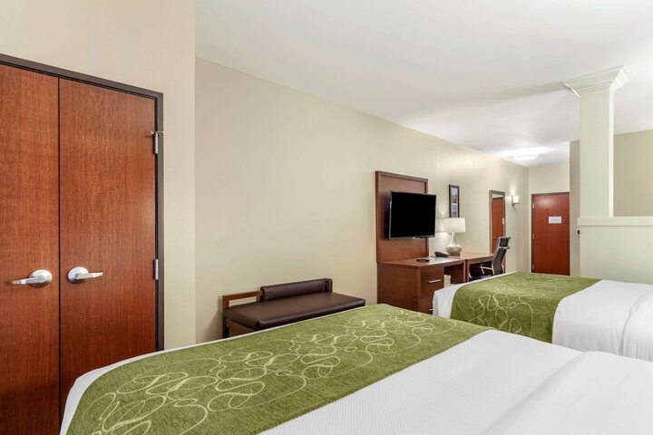 Room 30 of 36