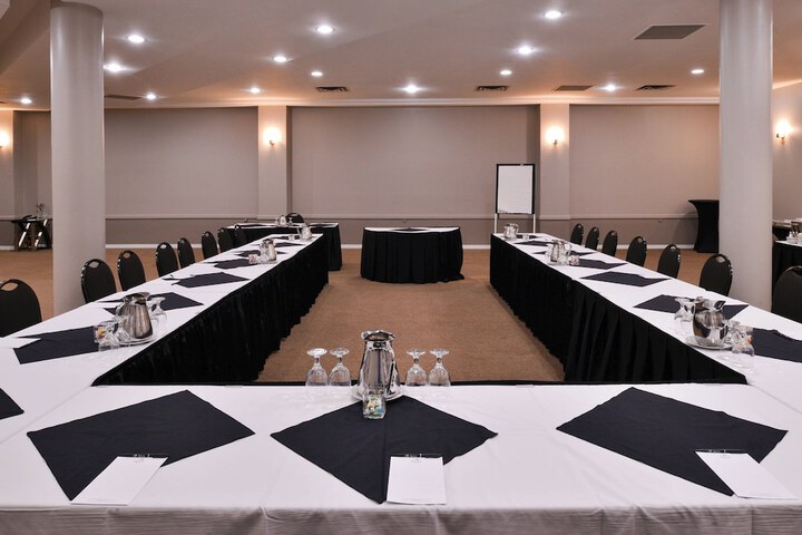 Delta Hotels by Marriott Regina