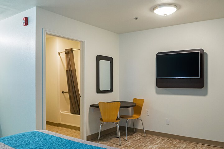 Room 16 of 30