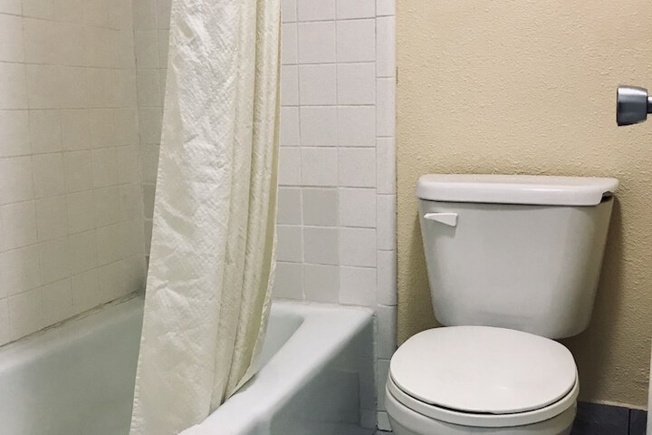 Executive Inn