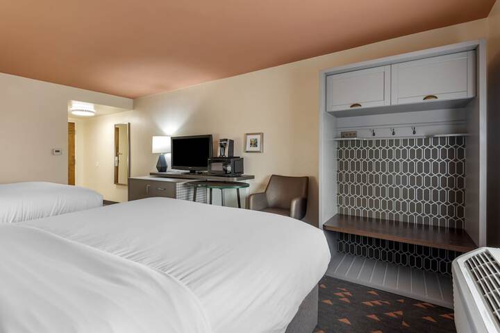 Holiday Inn Bangor by IHG